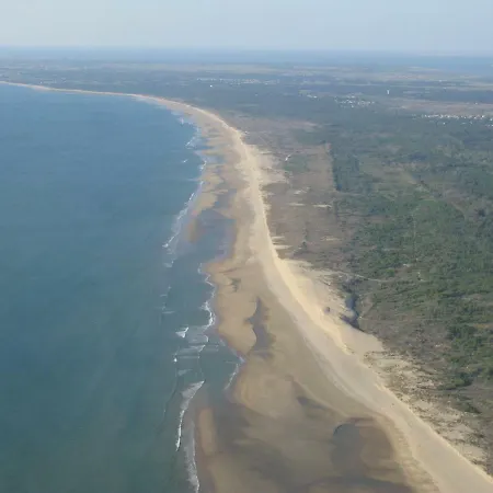 La Belle Insulaire, Vertbois Plage, Foret, Velos, Wifi