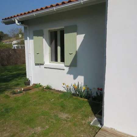 Hébergement de vacances La Belle Insulaire, Vertbois Plage, Foret, Velos, Wifi